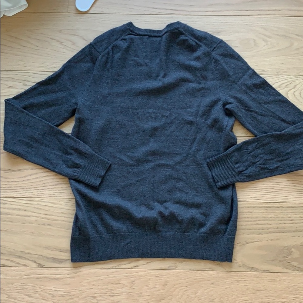 BANANA REPUBLIC MEN’S SWEATER - Picture 2 of 2